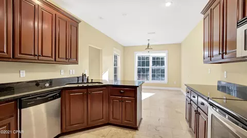 2185 Preston Cir, Chipley, FL 32428 photo 5