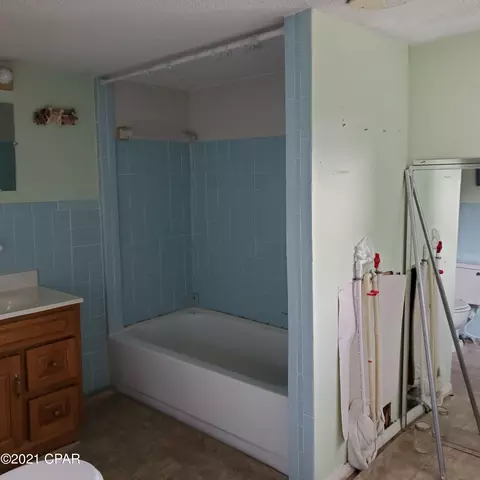 4987 Grice Ln, Malone, FL 32445 photo 4