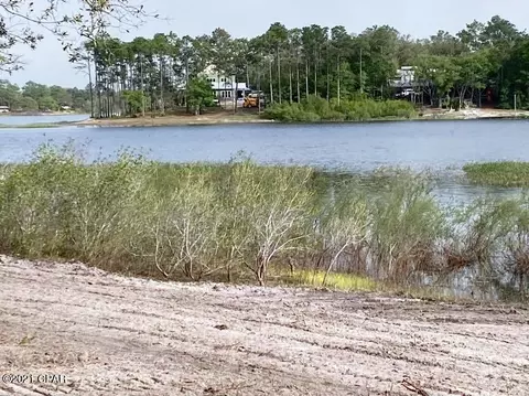 3523 Lodge Dr, Chipley, FL 32428 photo 4