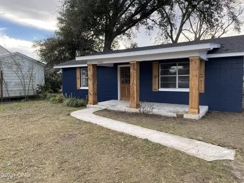 5469 10th St, Malone, FL 32445 photo 2