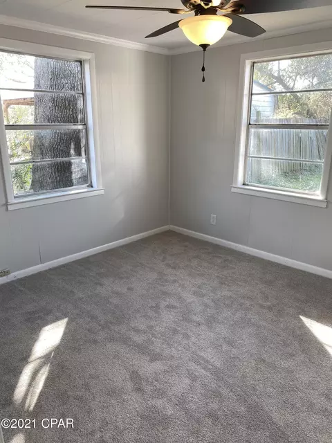 5469 10th St, Malone, FL 32445 photo 17