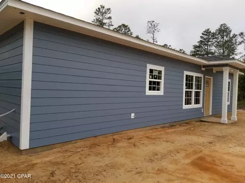 2427 Windbrook St, Chipley, FL 32428 photo 2