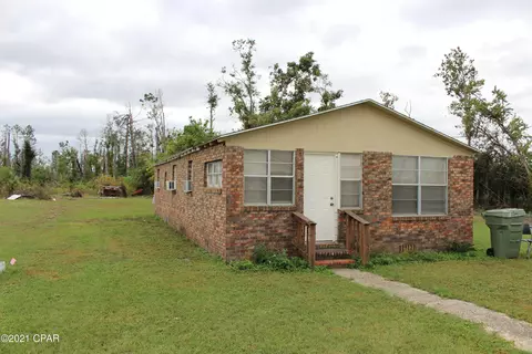 120 E 18th St, Lynn Haven, FL 32444 photo 2