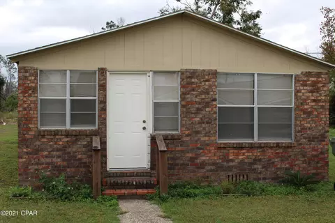120 E 18th St, Lynn Haven, FL 32444 photo 1
