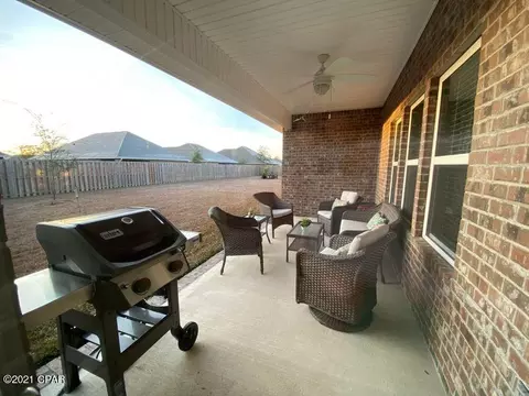 296 Lottie Loop, Freeport, FL 32439 photo 1