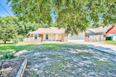 2994 Windsor Cir, Crestview, FL 32539 photo 2