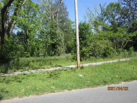 747 East Blvd, Chipley, FL 32428 photo 8