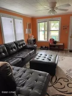 605 2nd St, Chipley, FL 32428 photo 7