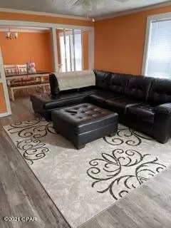 605 2nd St, Chipley, FL 32428 photo 9