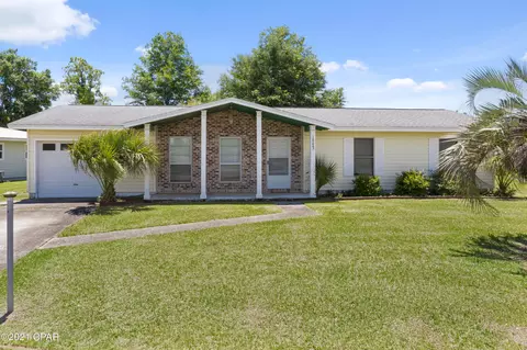 1809 Ulmer Ln, Chipley, FL 32428 photo 1