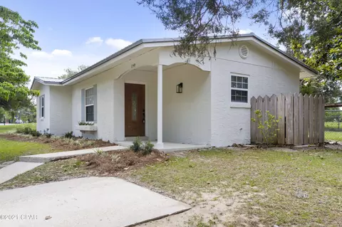 1749 Salem Dr, Chipley, FL 32428 photo 3