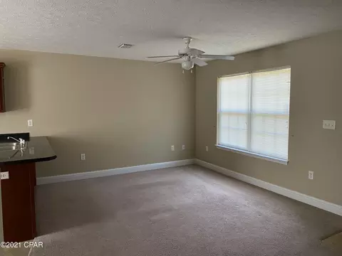 4113 Utica Ave, Chipley, FL 32428 photo 4
