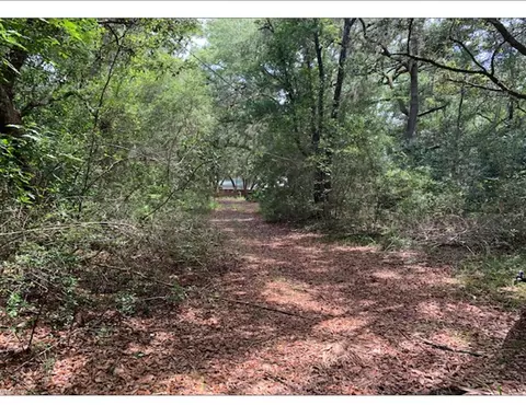 130 Lagrange Rd, Freeport, FL 32439 photo 5