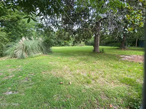 5453 10th St, Malone, FL 32445 photo 9