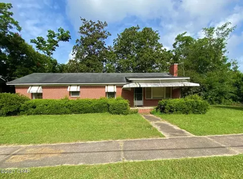 5453 10th St, Malone, FL 32445 photo 1