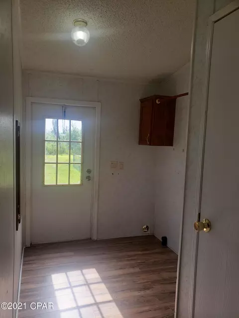 8317 Fremont Rd, Youngstown, FL 32466 photo 16