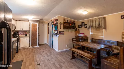 4904 Tiger Trl, Chipley, FL 32428 photo 8