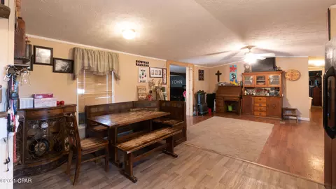 4904 Tiger Trl, Chipley, FL 32428 photo 9
