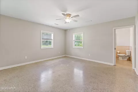 753 4th St, Chipley, FL 32428 photo 7