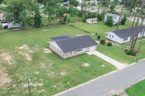753 4th St, Chipley, FL 32428 photo 15