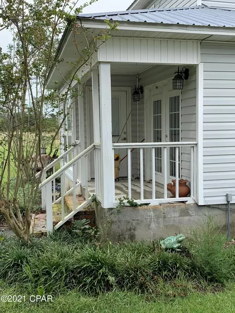 5041 Liberty Hill Rd, Bascom, FL 32423 photo 6