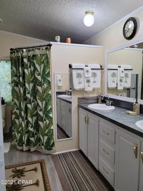 5296 Baxter Rd, Malone, FL 32445 photo 10