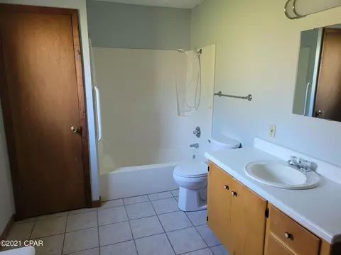 1059 Earlene Ln, Chipley, FL 32428 photo 11