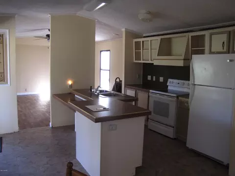 2320 Rolling Pines Rd, Chipley, FL 32428 photo 6