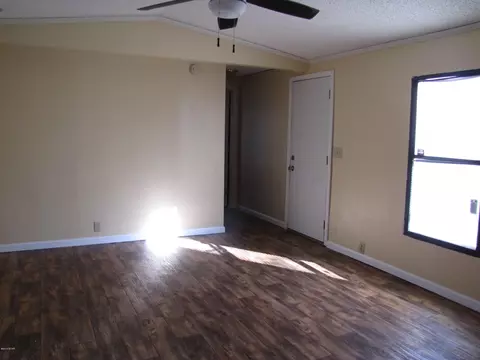 2320 Rolling Pines Rd, Chipley, FL 32428 photo 3