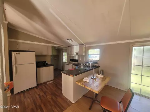 1190 6th Ave, Chipley, FL 32428 photo 2