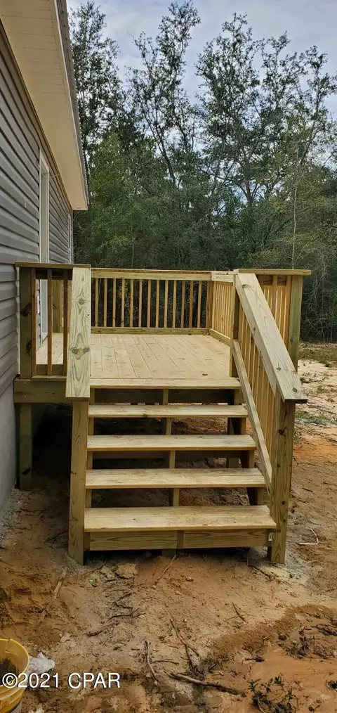 2004 Eva Pl, Chipley, FL 32428 photo 1