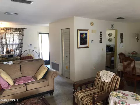 2001 Ambassador Ct, Chipley, FL 32428 photo 12