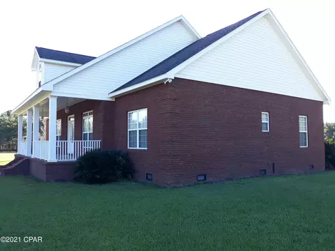 4882 Logan Loop, Malone, FL 32445 photo 3