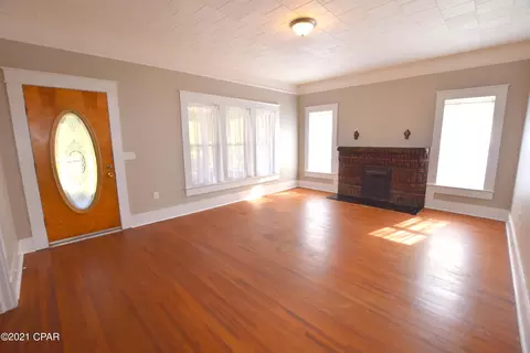 520 Main St, Chipley, FL 32428 photo 4