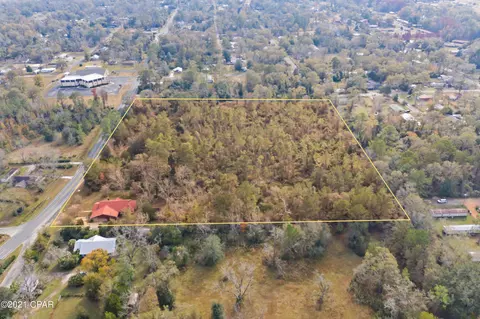 520 Main St, Chipley, FL 32428 photo 2