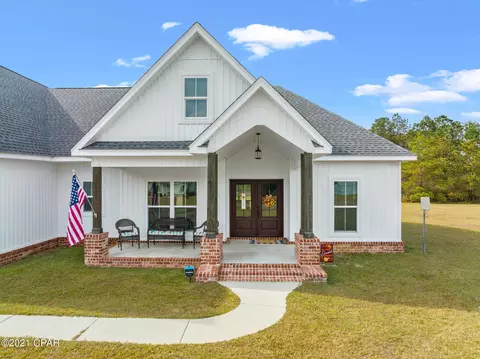 518 Lakepointe Dr, Chipley, FL 32428 photo 3