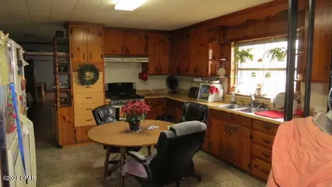 900 Usery Rd, Chipley, FL 32428 photo 12