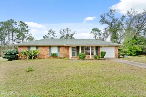 1840 Flagler Dr, Chipley, FL 32428 photo 2