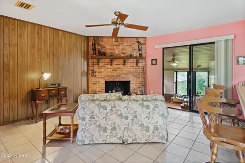 1840 Flagler Dr, Chipley, FL 32428 photo 6