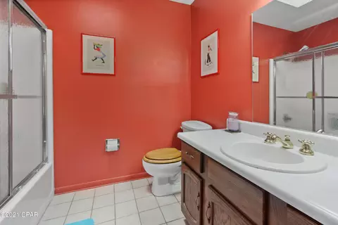 1840 Flagler Dr, Chipley, FL 32428 photo 9