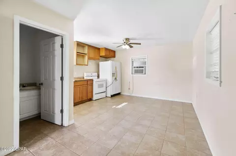 772 7th St, Chipley, FL 32428 photo 17