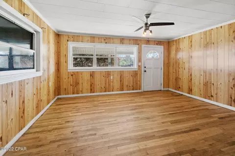 772 7th St, Chipley, FL 32428 photo 5