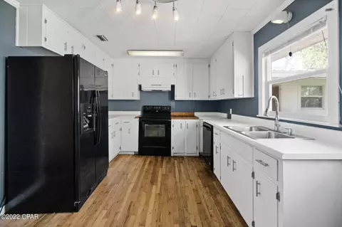 772 7th St, Chipley, FL 32428 photo 7