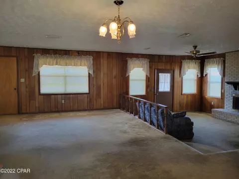 837 Maple St, Chipley, FL 32428 photo 7