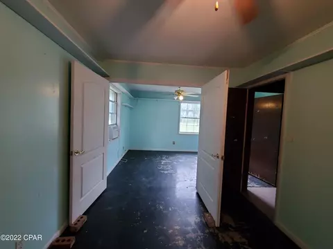3977 Gables Blvd, Chipley, FL 32428 photo 8
