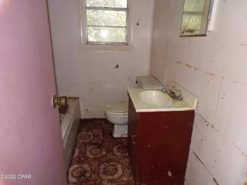5671 Bishop Ln, Ebro, FL 32437 photo 5