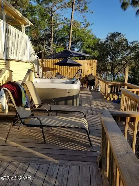 2833 Summer Dr, Chipley, FL 32428 photo 2
