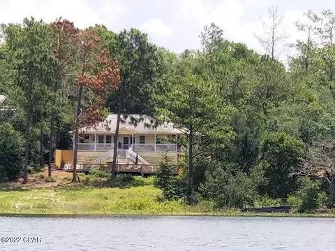 2833 Summer Dr, Chipley, FL 32428 photo 1