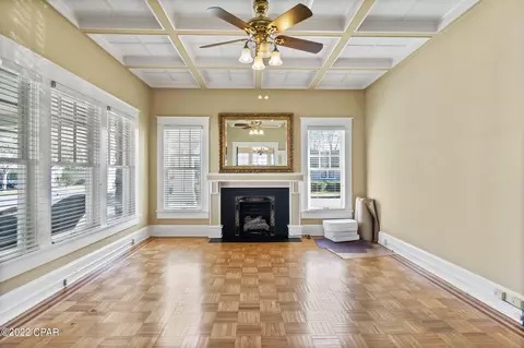 Living - 896 Main St, Chipley, FL 32428 photo 2 of 2