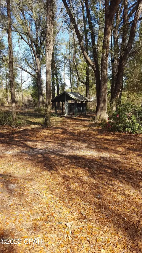 4768 Webb, Chipley, FL 32428 photo 7